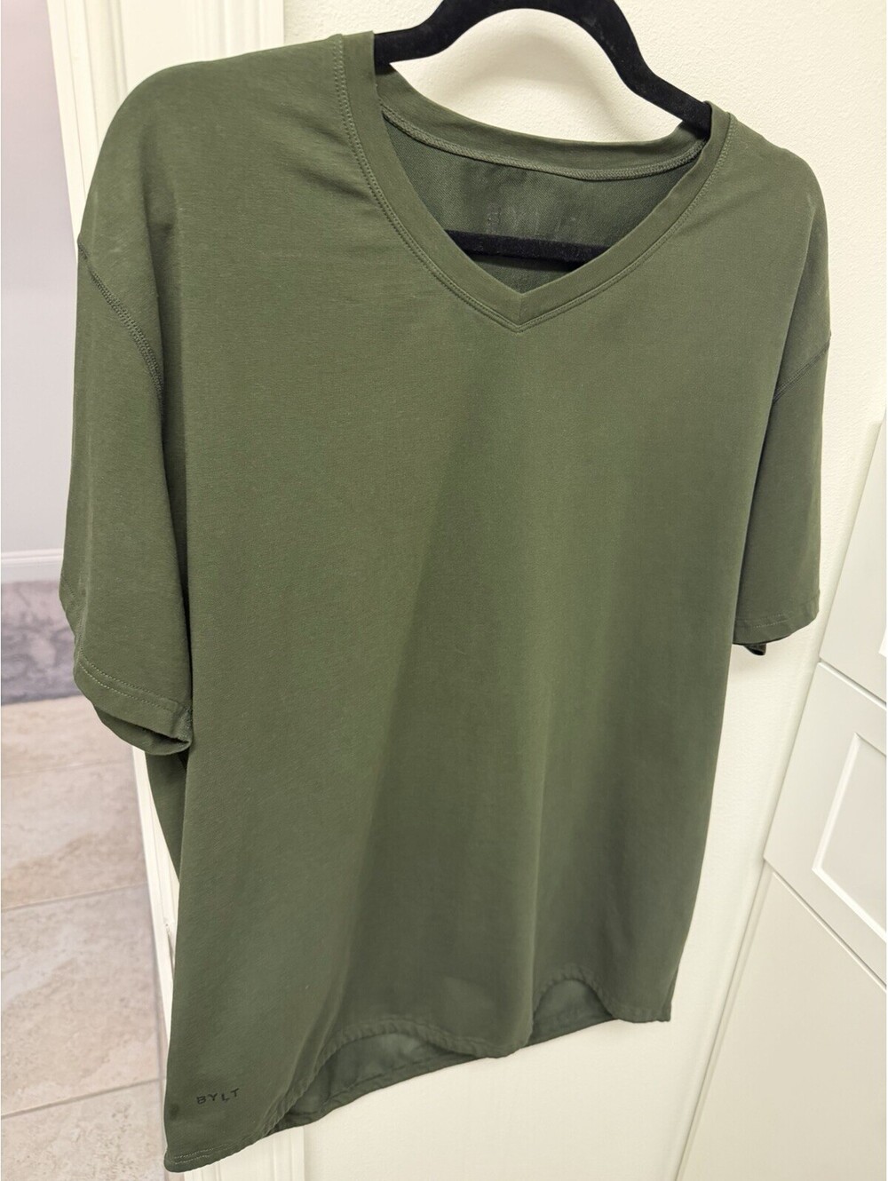Men’s Bylt Drop Cut V-neck Green XL